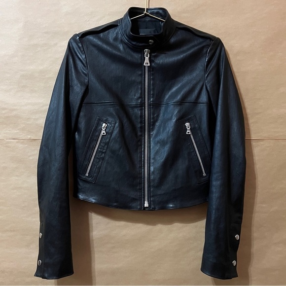 Theory | Bavewick Lamb Leather Stretch Crop Moto Jacket Black Size XS (Size P) - Picture 3 of 15